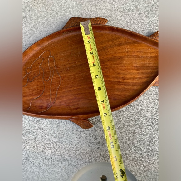 Hand Carved Wood fish Dish decor wall hanging - Picture 8 of 8